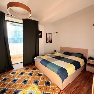 Cozy With Self Check-in Near Promenada Mall And Verdi Park Apartament